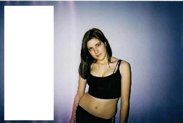 Emma_88 - My head shot and top half body.