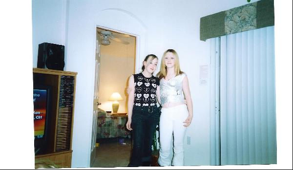 kuttie_uk - me and my friend shannon in florida