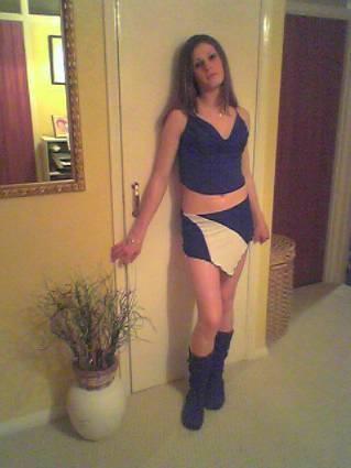 Nicola_holly
