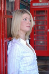 Tiffany Wilde - At phonebooth