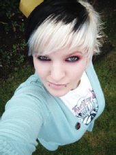 Flick - pretty in blue