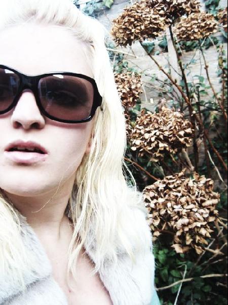 .__victoria emily - ]