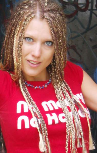 TrulyJuly - Julia Seiffert with braids