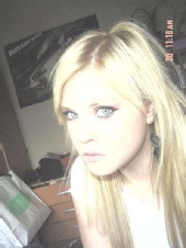 jade regan - email (onewingedangel_14@hotmail.com)