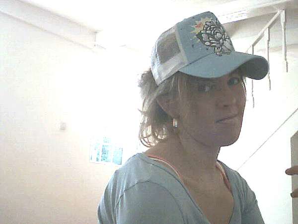 Melissa Bensinger - JSUT GOOFING AROUND