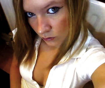 Nicola89 - Close up of me 
