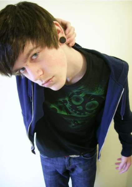 DANNY LOVE.