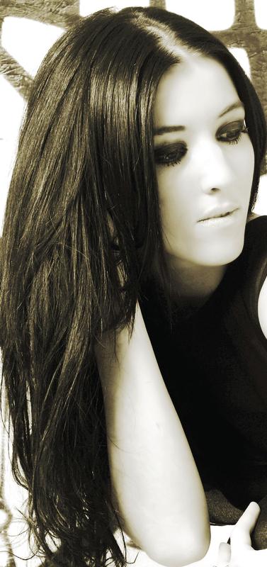 Linzi Booth