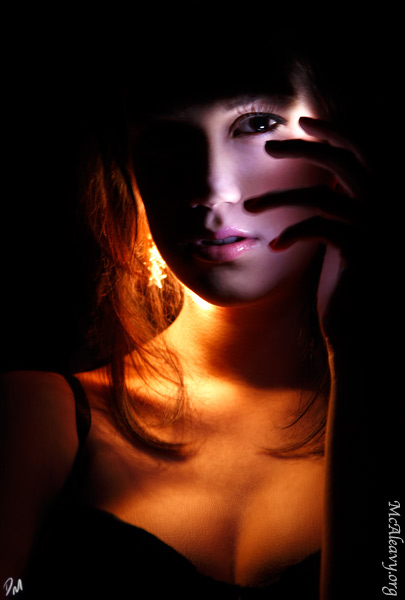 Chelsea Darling - Lighting