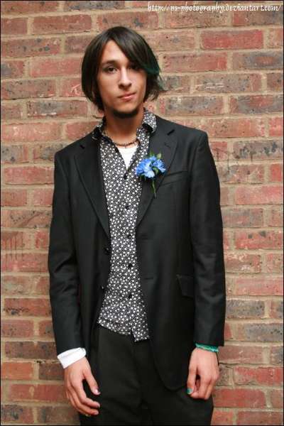 Damien - Whole Again