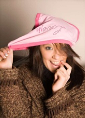 HollieMillerUK - Aaaargh a model with personality - who'd a thunk it?