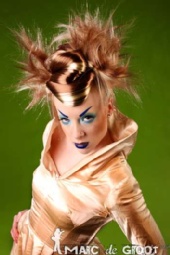 CarlyPeacock - MUA BEA SWEET