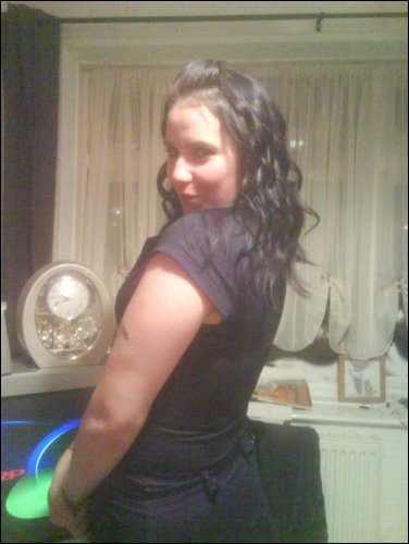 divalicious - me looking over my shoulder 