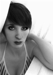 Liamaxx - Black and White