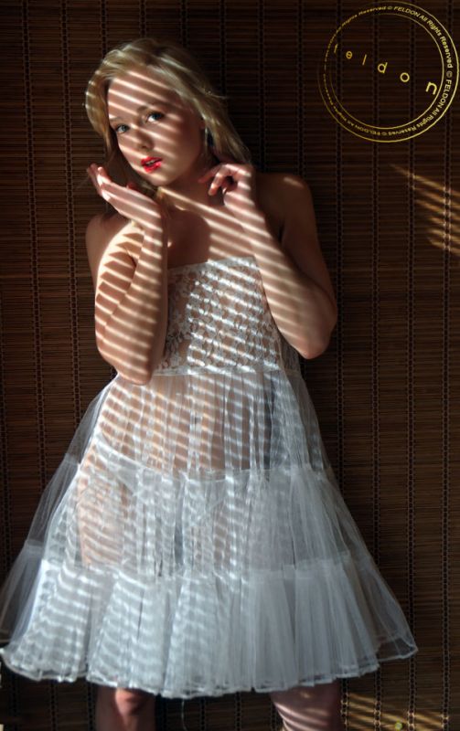 Alyona - white dress