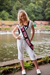 Skye Couture - Sophie Brown