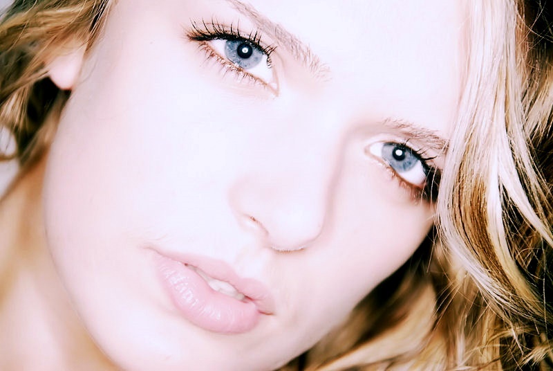 Oona Leigh