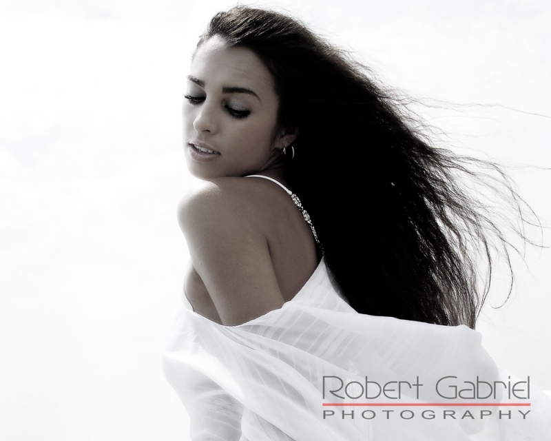 Robert Gabriel Photo