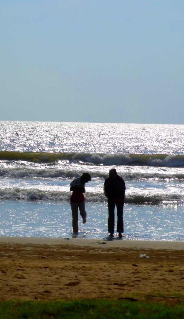 Mike Kidd - Playing with sea