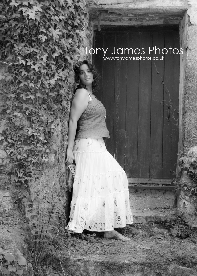 Tony James - Gypsie Queen