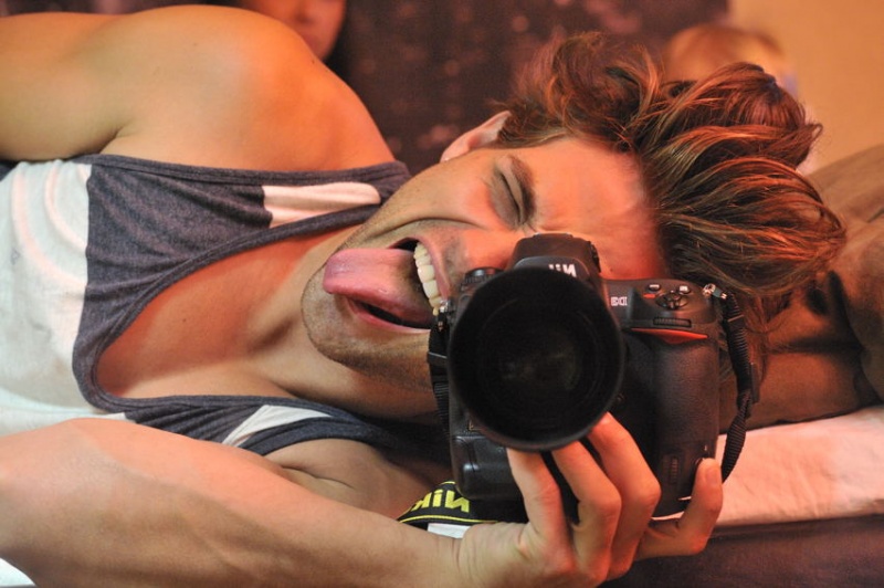 ASHTON  PHOTO