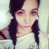 Helena - Tear drop