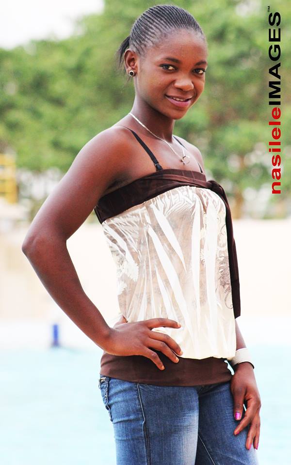 Nasilele - Pool Side Shot